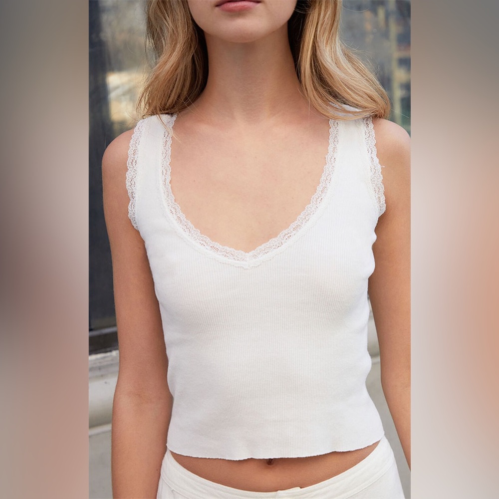 Brandy Melville Lace Trim Tank